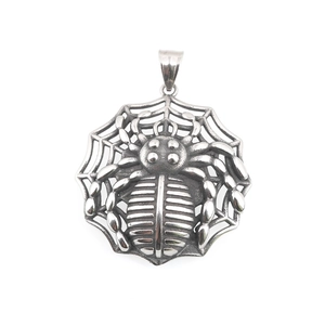 Vintage style spider web pendant necklace in antique silver finish for hip-hop fashion