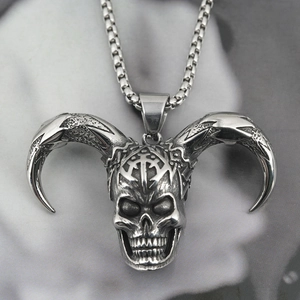 Gothic Punk Ram Horn Skull Pendant Necklace Retro Titanium Steel Men Antique Silver Biker Jewelry Box Chain Accessory