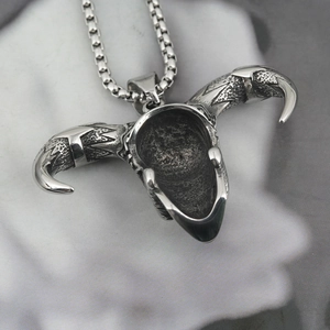 Hip-hop style goat skull pendant necklace in vintage silver steel with a box chain