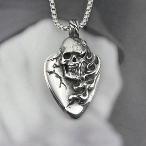 Gothic Skull Guitar Pick Pendant Necklace For Men Vintage Stainless Steel Punk Rock Box Chain Hip Hop Jewelry