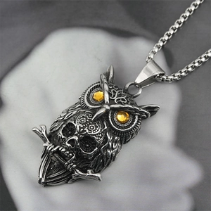 Gothic owl skull pendant necklace in retro silver finish with yellow gemstone eyes
