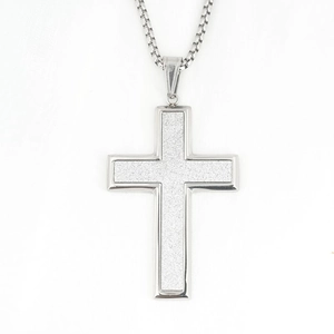 Collana con ciondolo a croce in acciaio inossidabile lucido con finitura glitterata opaca