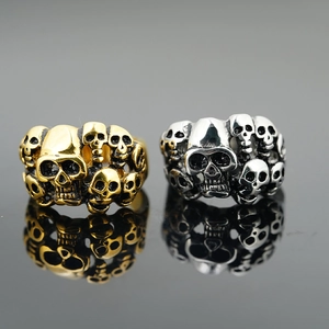 Bague Punk Gothique en Acier Titane avec Crânes Empilés Homme Vintage Vieilli Couleur Or Argent Squelette Bijoux de Motard