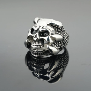 Vintage punk schedel ring voor heren in zilver roestvrij staal met spiegelreflectie