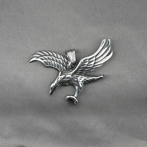 Retro stainless steel eagle pendant necklace with detailed feather textures for men