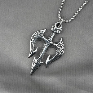 Vintage trident pendant necklace in silver stainless steel with ornate floral engravings