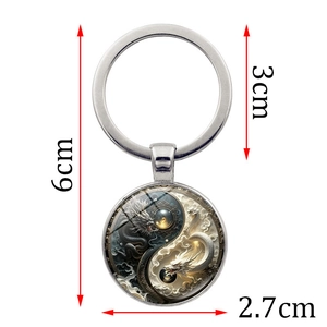 Porte-clés Yin Yang Dragon en métal avec cabochon en verre et anneau argenté