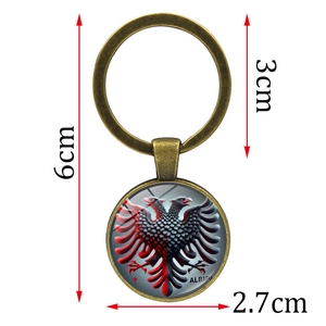 Porte-clés de football Albanie avec aigle à deux têtes en métal bronze et verre