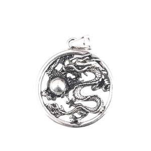 Pendentif dragon vintage en acier inoxydable avec finition argent antique pour hommes