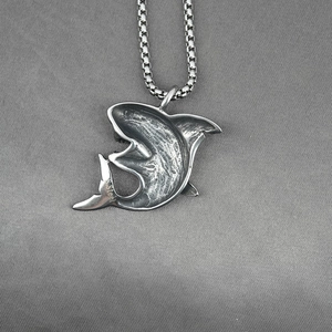 Vintage shark pendant necklace in stainless steel with textured box chain for men