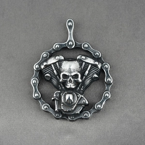 Vintage motorcycle engine skull pendant with chain border for men in biker style