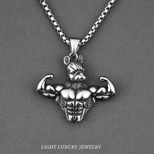 Collana con Pendente Bulldog Muscoloso Retro per Uomo Acciaio al Titanio Hip Hop Punk Gym Fitness Gioielli Regalo Con Catena O Solo Ciondolo
