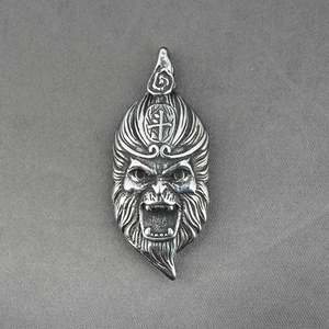 Retro Monkey King Sun Wukong pendant in relief stainless steel for men