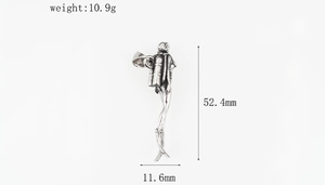 Détails du pendentif plongeur en argent avec dimensions et poids du bijou