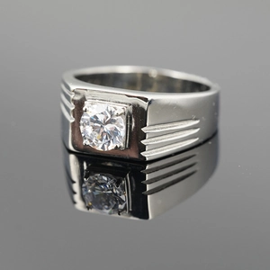Polished titanium steel men's ring with square setting and central sparkling zircon stone
