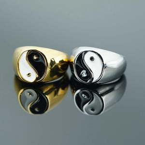 Retro Titanium Steel Yin Yang Signet Ring For Men Women Black White Tai Chi Enamel Pattern Polished Stainless Steel Ring Jewelry