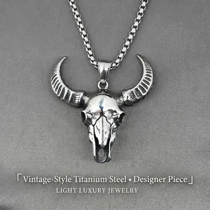 Collier Pendentif Crâne de Taureau en Acier Titane Vintage pour Hommes Bijoux Gothique Punk Tête de Vache