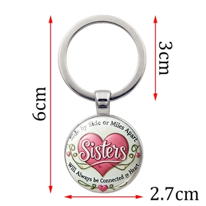 Porte-clés sœurs en alliage argenté avec motif cœur rose, longueur totale de 6 cm