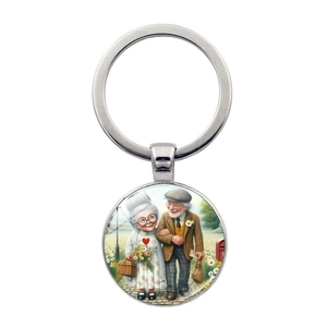 Romantic Elderly Couple Theme Keychain Metal Zinc Alloy Glass Pendant Artistic Round Key Ring Accessory Memorial Gift Jewelry