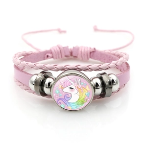 Bracelet Multicouche en Cuir Artificiel Tressé Rose Licorne Dessin Animé Cabochon en Verre Réglable Fait à la Main