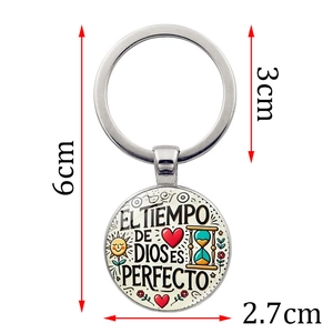 Llavero de metal plateado con colgante de cristal y texto El tiempo de Dios es perfecto