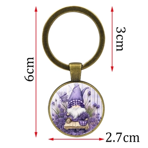 Porte-clés gnome violet élégant avec motif lavande et anneau en métal de couleur bronze antique