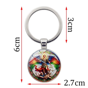 Porte-clés Archange Saint-Michel en verre avec dimensions de 6 cm et anneau de 3 cm