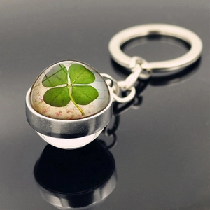 Vintage Lucky Four Leaf Clover Glass Ball Keychain Double Sided Zinc Alloy Metal Key Ring Hanging Decoration Women Jewelry