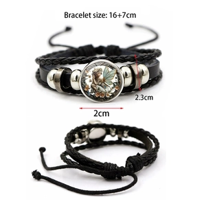 Detailansicht des Engel-Lederarmbands mit 16 plus 7cm Größenangabe und gewebter Textur