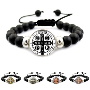Bracciale unisex con medaglia di San Benedetto, pietre nere opache e cordino regolabile