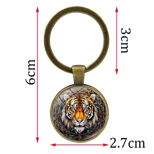 Antique bronze tiger head keychain with dimensions of 6cm length and 3cm ring diameter