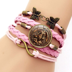Bracelet tressé multicouche rose avec pendentif Archange Michel et symbole de l'infini