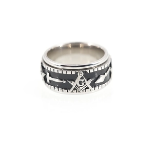 Mens vintage Freemason spinner ring in titanium steel with black G-symbol and masonic icons