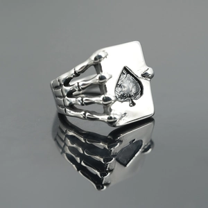 Gothic Stainless Steel Skull Hand Spades A Ring For Men Vintage Punk Rock Biker Poker Ring Cool Jewelry Accessory