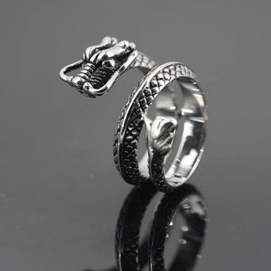 Retro punk titanium steel dragon ring with silver distressed finish and scale textures