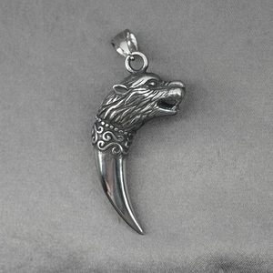 Pendentif tête de loup et croc en acier inoxydable argenté rétro pour collier homme