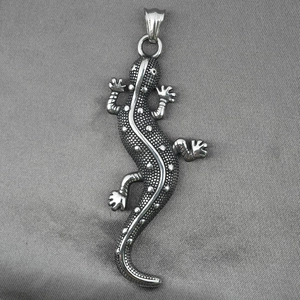 Vintage stainless steel gecko lizard pendant necklace with distressed metal finish