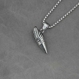 Collana con Ciondolo a Forma di Conchiglia Cono Gelato in Acciaio Inossidabile al Titanio Vintage con Catena Veneziana per Uomo Gioielli Hip Hop Punk Regalo