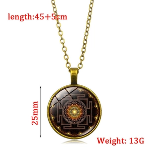 Collier mandala fleur de vie en bronze vintage avec pendentif géométrique en verre