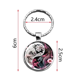 Porte-clés pendentif Yin Yang dragon en verre avec cerisier et anneau en métal argenté