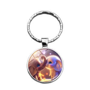 Porte-clés en métal petit éléphant mignon avec illustration de cœur sur fond blanc