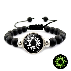 Bracelet perles noires lumineuses avec motif soleil et cordon réglable pour hommes et femmes