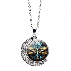 Vintage Alloy Glass Dragonfly Moon Pendant Necklace Creative Rotating Jewelry Gift For Women Girls Antique Boho Necklaces