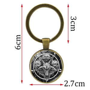Gothic ram skull and pentagram metal keychain in antique bronze with dimensions