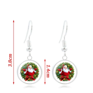 Pendientes de cabujón de cristal de Papá Noel en plata con dimensiones de 3,8 cm largo