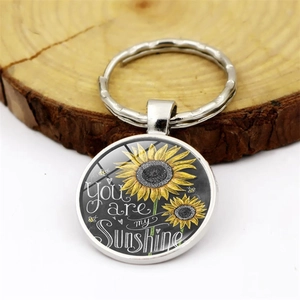 Porte-clés You Are My Sunshine avec tournesols et anneau en métal ondulé décoratif