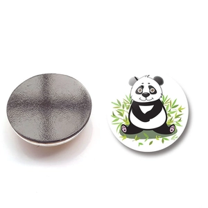Detailed view of 25mm round panda fridge magnet with glass crystal and magnetic back