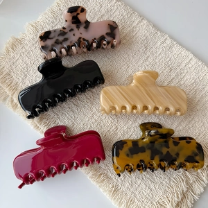 Koreanische Mode Acetat Haarkralle Leopard Schildpatt Muster Geometrische Haifisch-Clip Vintage Haarschmuck Für Damen