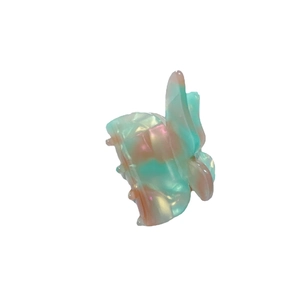 Pince à cheveux papillon en acétate avec dégradé de marbre vert menthe et rose pastel