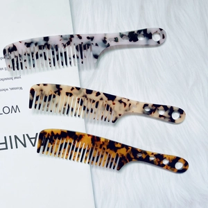 3-pack acetate hair combs with vintage marble and tortoiseshell patterns for daily styling